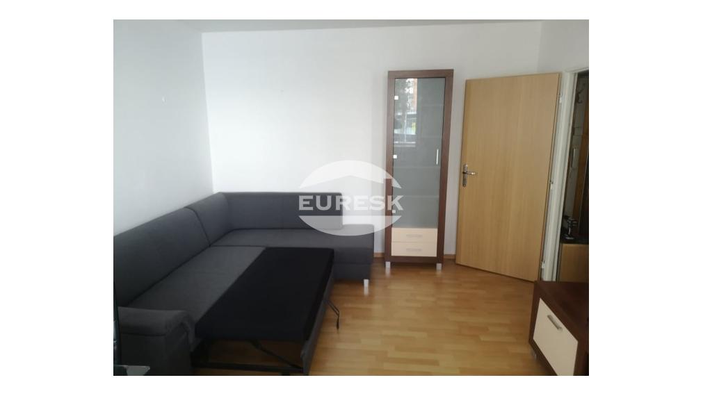 Na prenájom 1-izbový byt v centre mesta