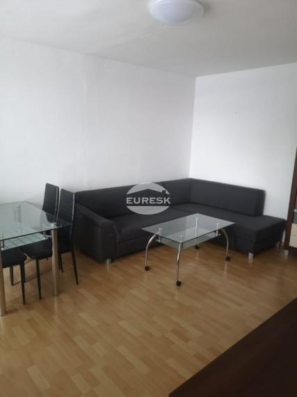 Na prenájom 1-izbový byt v centre mesta