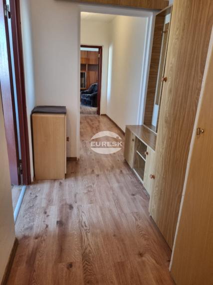 Na prenájom 3-izbový byt v Humennom.