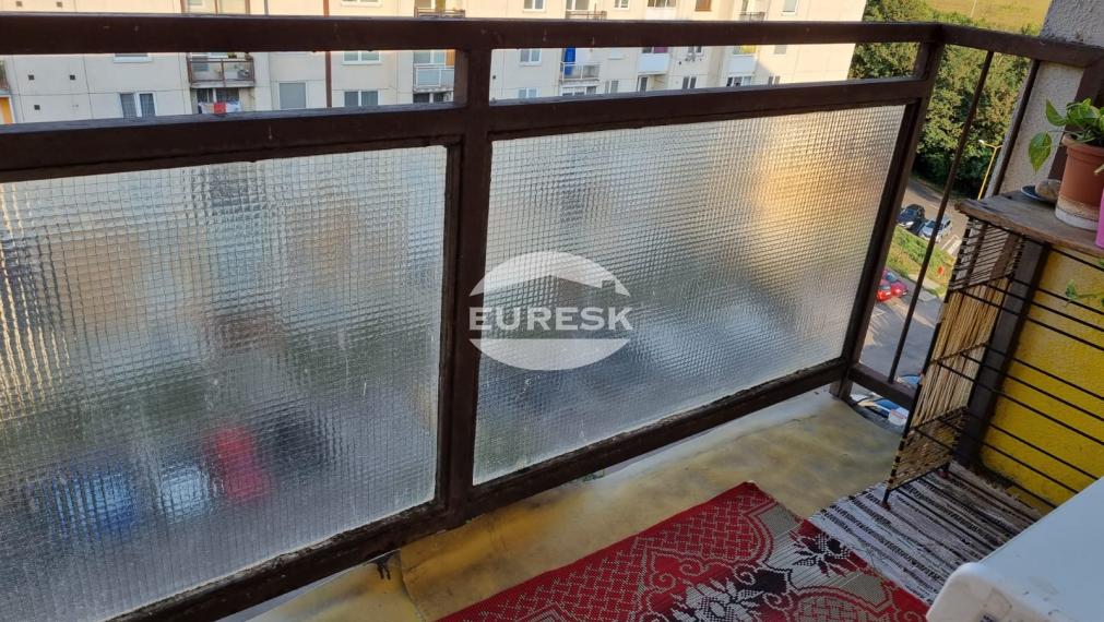 Na prenájom 3-izbový byt v Humennom.