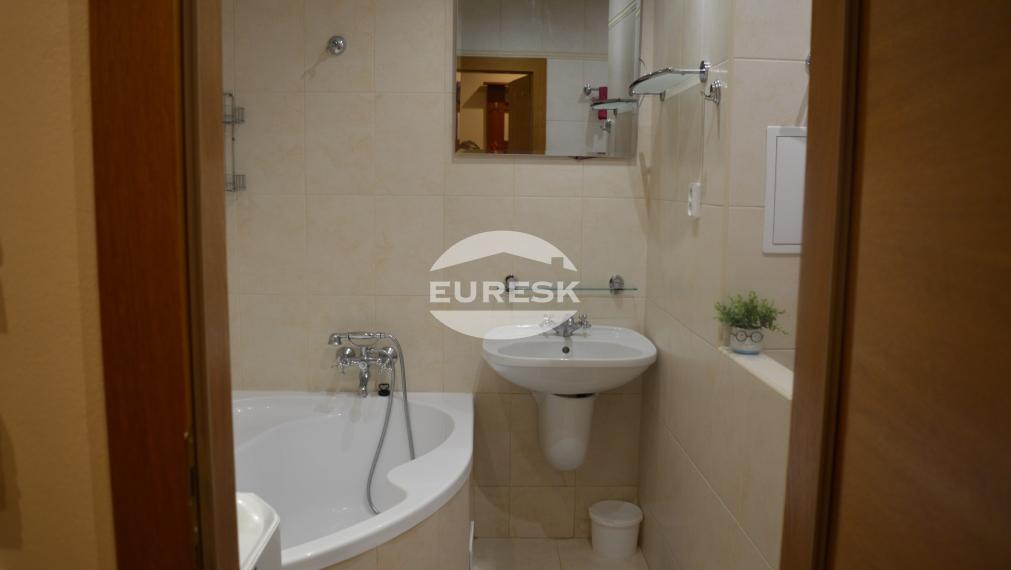 Na prenájom 4 - izbový byt v Humennom.