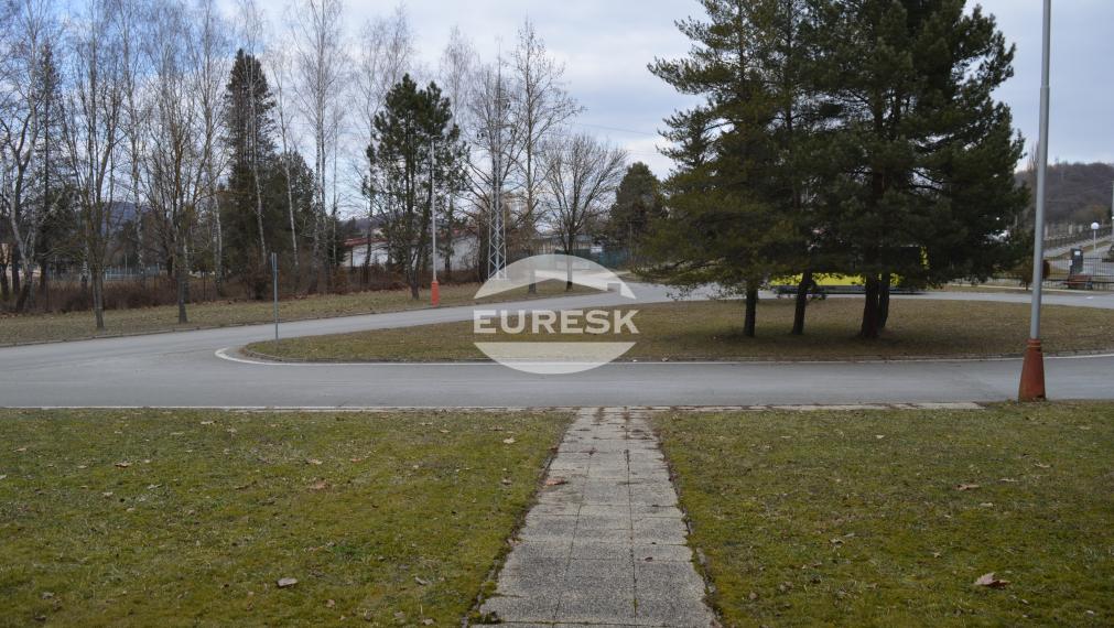 Na predaj zdravotné stredisko v Snine.