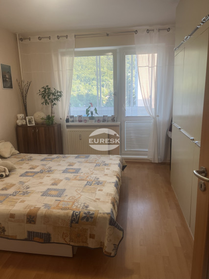 Váš nový domov čaká na vás – priestranný 3-izbový byt v Humennom.