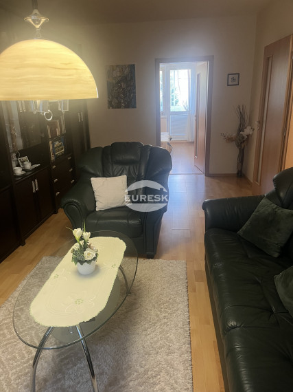 Váš nový domov čaká na vás – priestranný 3-izbový byt v Humennom.