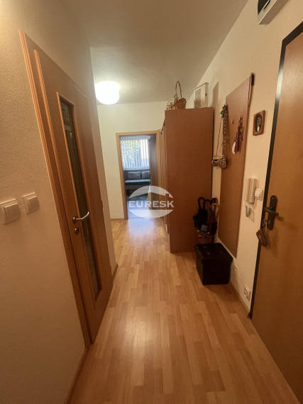 Váš nový domov čaká na vás – priestranný 3-izbový byt v Humennom.