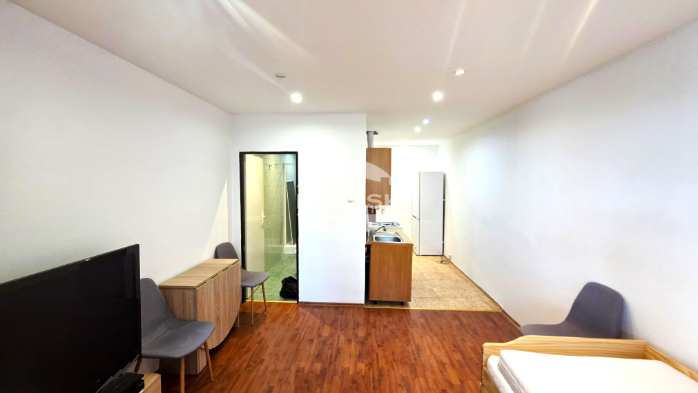 Na predaj zrekonštruovaná garsónka– Laborecká ulica, Humenné