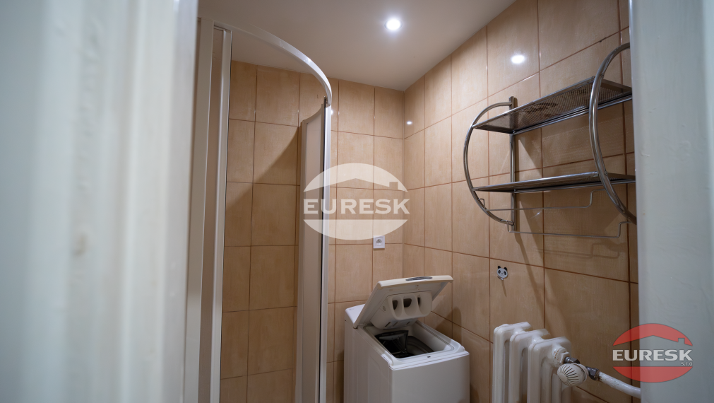 Na predaj 2-izbový byt v Humennom.