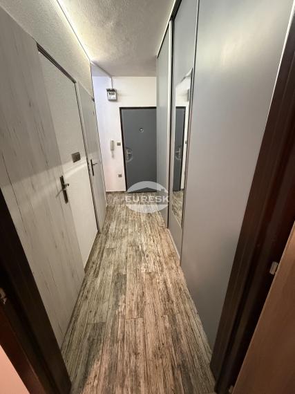 Na prenájom 1-izbový byt  v Humennom.