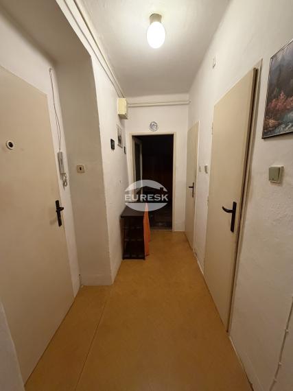 Na predaj 2-izbový  byt v Humennom.