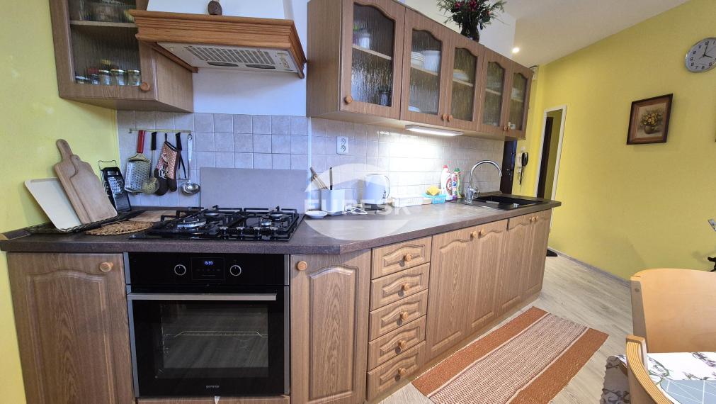 NA PRENÁJOM - ZARIADENÝ 2,5-IZBOVÝ BYT – PREŠOV, SÍDLISKO III