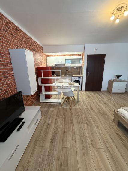 Na prenájom garzónka v Humennom.