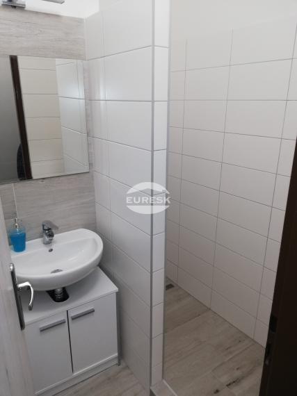 Na prenájom novozrekonštruovaná garsónka v centre mesta