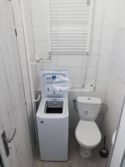 Na prenájom novozrekonštruovaná garsónka v centre mesta