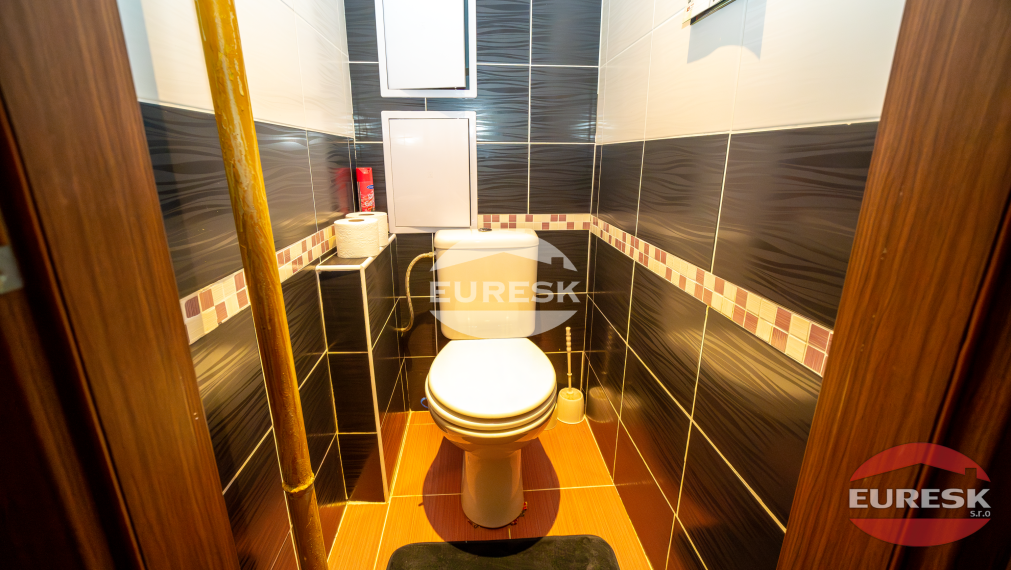 Na predaj 3-izbový byt v Humennom.