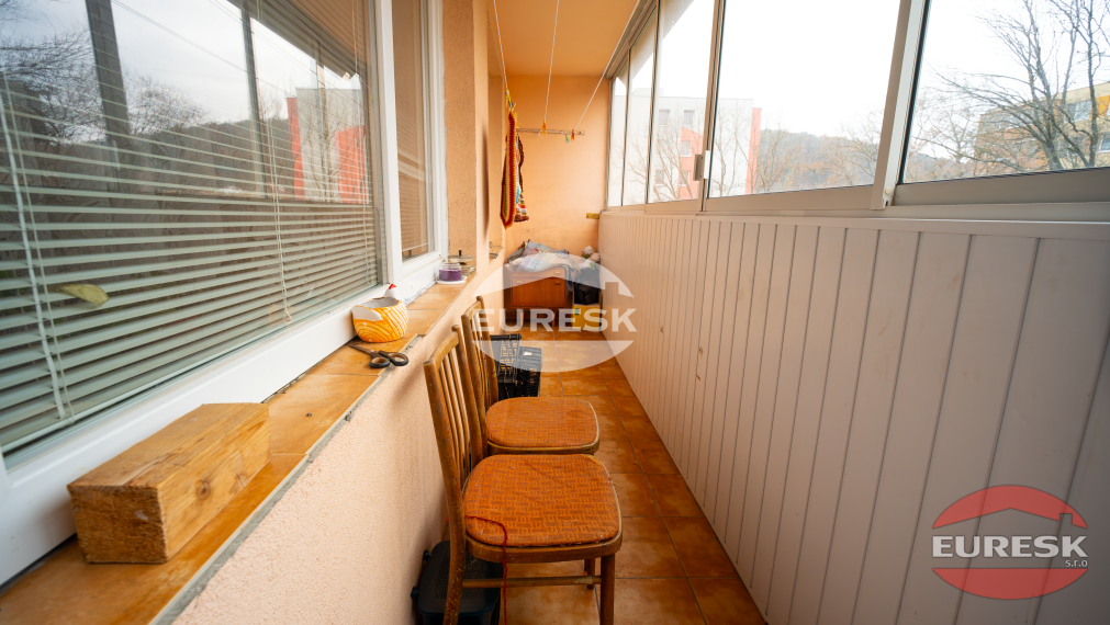 Na predaj 3-izbový byt v Humennom.