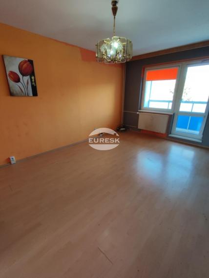 Na predaj 3-izbový byt v Medzilaborciach.