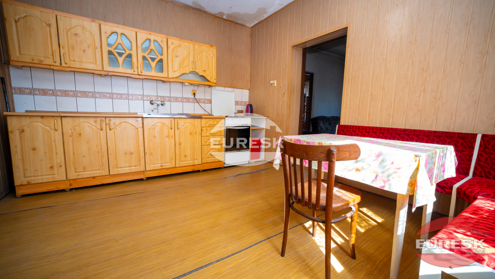 Na predaj rodinný dom v Košarovciach.