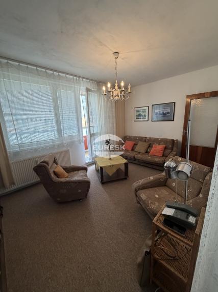 Na predaj 2-izbový byt v Humennom.