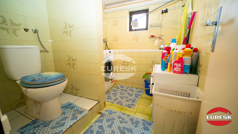 🏡✨ NOVŠÍ RODINNÝ DOM BEZ INVESTÍCIÍ – 1 170 m² POZEMOK, GARÁŽ, TERASA | DLHÉ NAD CIROCHOU ✨🏡