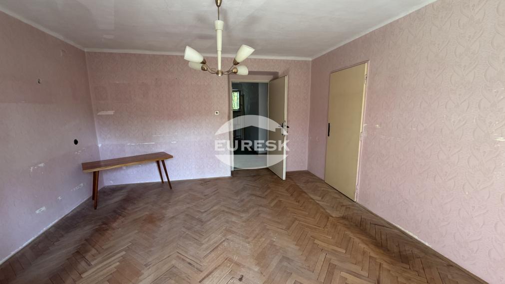 Na predaj 2-izbový  byt v Humennom.