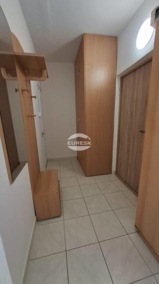Na prenájom garsónka na sídlisku 3 v Humennom.