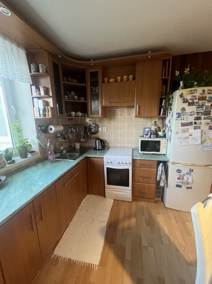 Váš nový domov čaká na vás – priestranný 3-izbový byt v Humennom.