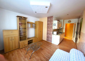 Zariadená rekonštruovaná garsónka na prenájom – Třebíčska, Humenné, 24 m² - fotografia 1