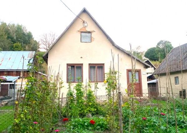 Na predaj starší rodinný dom v Novej Sedlici