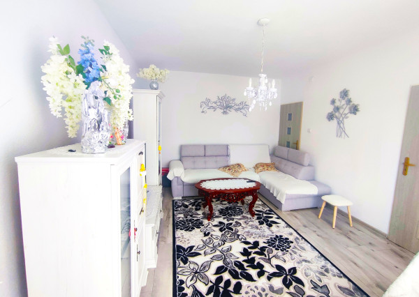 Na predaj: 2-izbový byt po rekonštrukcii – ul. Ševčenkova, Humenné