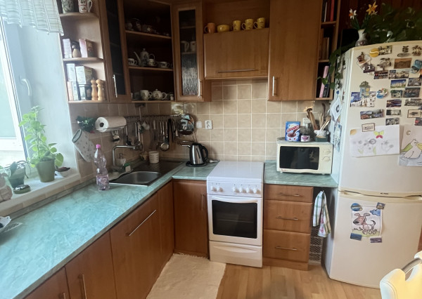 Váš nový domov čaká na vás – priestranný 3-izbový byt v Humennom.