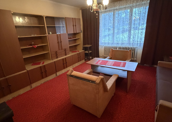 Na predaj 1-izbový byt v Snine.