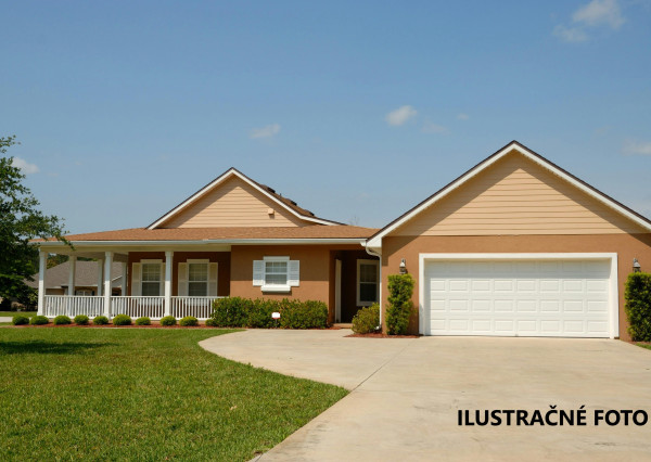 Na predaj rodinný dom v Humennom.