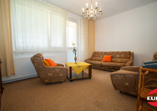 Na predaj 2-izbový byt v Humennom.