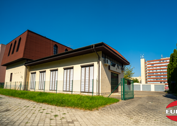 EXKLUZÍVNE NA PREDAJ – VÝNIMOČNÁ MULTIFUNKČNÁ BUDOVA V HUMENNOM.