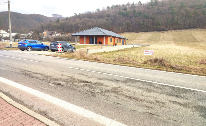 Na predaj pozemok vhodný na výstavbu v obci Miňovce, okres Stropkov